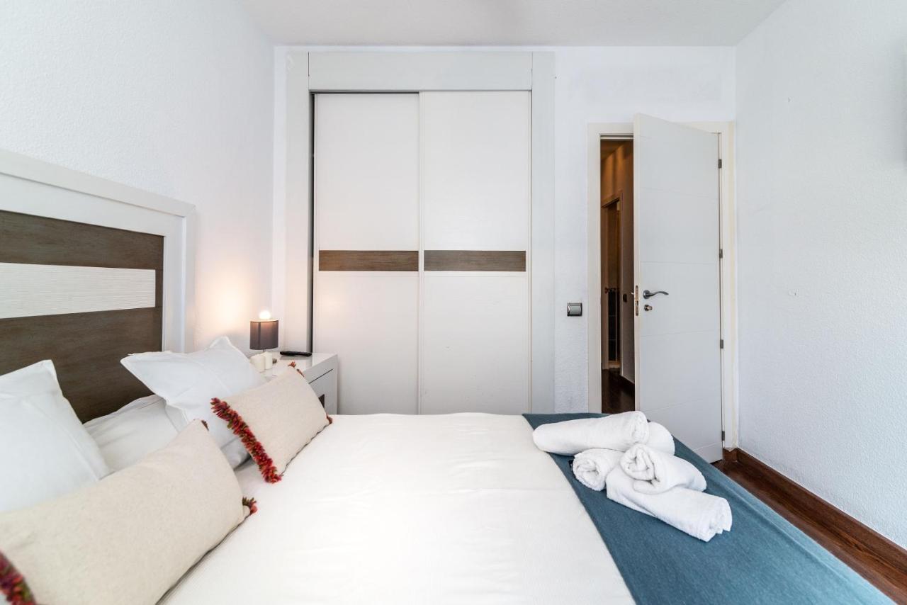 Апартаменты Lxr Sea Views Puerto Marina 1Hab. Бенальмадена Экстерьер фото