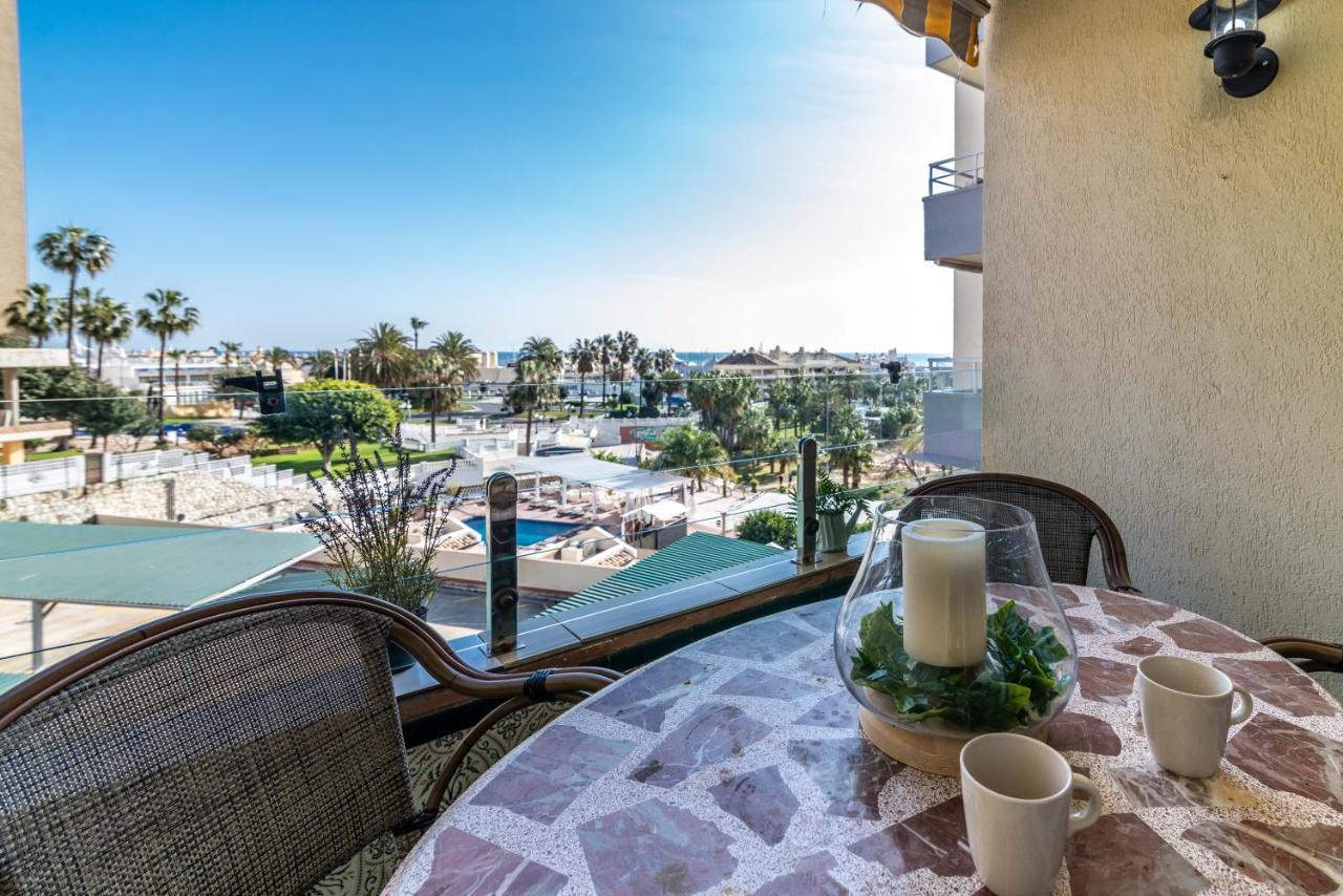 Апартаменты Lxr Sea Views Puerto Marina 1Hab. Бенальмадена Экстерьер фото